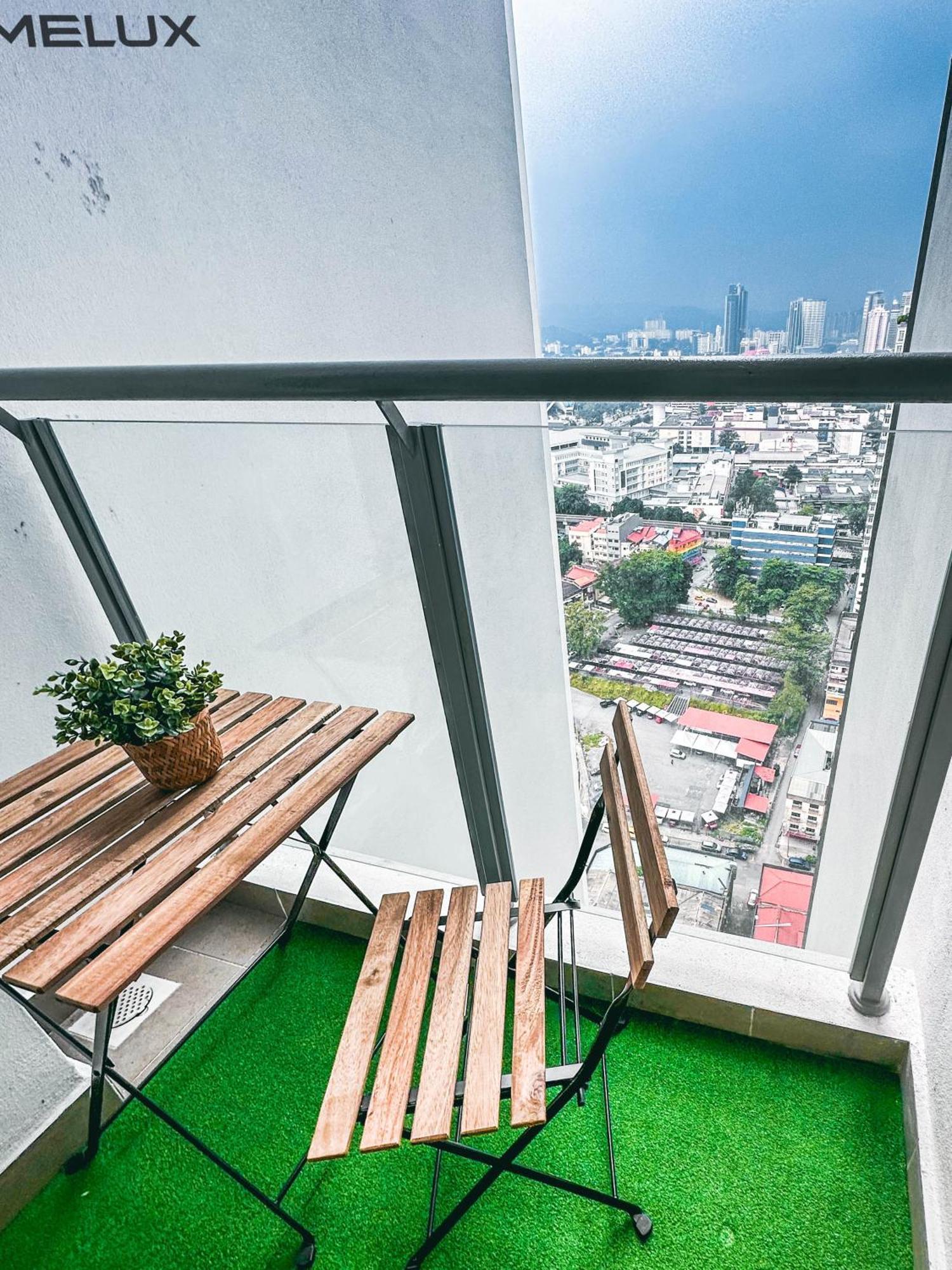 Tr Residence Wtc Titiwangsa Monorail Mrt Station Klcc Hkl Ijm Bukit Bintang Kuala Lumpur Exterior photo